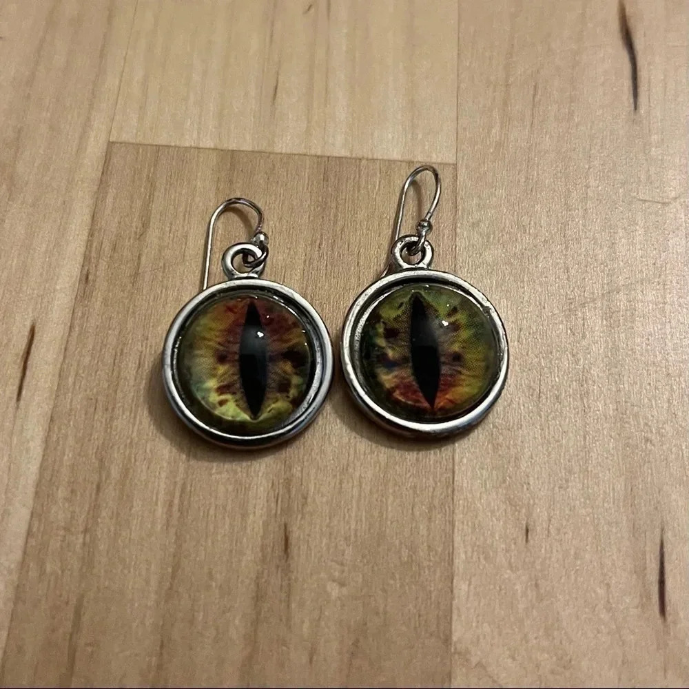 Dragon Eye Earrings Lizard Reptile Cat Fantasy Nerd LOTR Dangle Cosplay